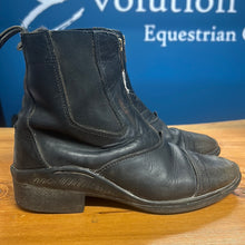 Load image into Gallery viewer, Ovation Paddock Boots 6.5
