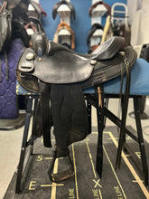 Load image into Gallery viewer, 15" Big Horn Arab Saddle-Saddle-Consignment-Evolution Equestrian Co.
