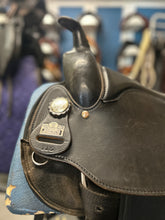 Load image into Gallery viewer, 15" Big Horn Arab Saddle-Saddle-Consignment-Evolution Equestrian Co.