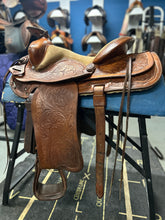 Load image into Gallery viewer, 15" F. Eamor Roper Saddle-Saddle-Evolution Equestrian Co.-Evolution Equestrian Co.