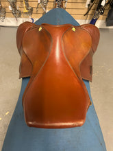Load image into Gallery viewer, 15" Kincade Pony Saddle-Saddle-Consignment-Evolution Equestrian Co.