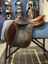 Load image into Gallery viewer, Bruno Delagrande 16.5” Partition-Evolution Equestrian Co.-Evolution Equestrian Co.