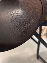Load image into Gallery viewer, 17.5" Amerigo Close Contact Saddle-Saddle-Consignment-Evolution Equestrian Co.