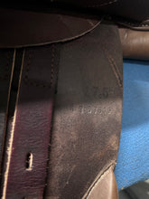 Load image into Gallery viewer, 17.5" HDR Rivella Adjustable English Saddle-Saddle-Consignment-Evolution Equestrian Co.