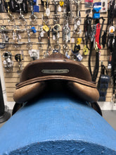Load image into Gallery viewer, 17.5" HDR Rivella Adjustable English Saddle-Saddle-Consignment-Evolution Equestrian Co.