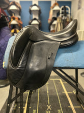 Load image into Gallery viewer, 17.5" Patrick Saddlery Rigel Adjustable Dressage Saddle-Saddle-Consignment-Evolution Equestrian Co.