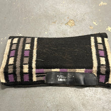 Load image into Gallery viewer, Older Professional&#39;s Choice Saddle Pad Purple
