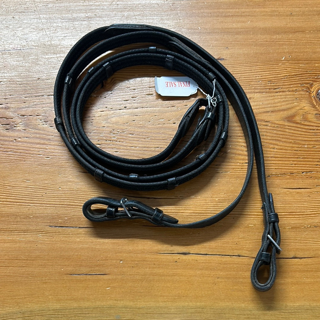 Black Webbed Reins with Rubber Grip