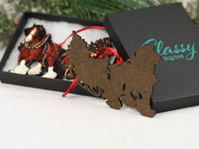 Load image into Gallery viewer, Classy Equine Chestnut Tobiano Gypsy Cob Horse Sleigh Christmas Ornament-Christmas-Classy Equine-Evolution Equestrian Co.
