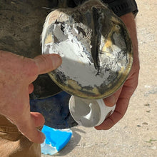 Load image into Gallery viewer, Red Horse Products Artimud-Horse Care-Red Horse Products - UK-300g-Evolution Equestrian Co.