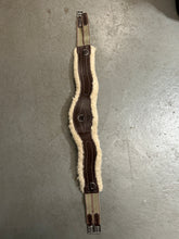 Load image into Gallery viewer, Santa Cruz Sheepskin Leather Girth 50"-English Girth-Consignment-Evolution Equestrian Co.