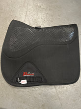 Load image into Gallery viewer, Shires Arma AirMotion Pro English Saddle Pad-English Saddle Pad-Consignment-Evolution Equestrian Co.