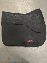 Load image into Gallery viewer, Shires Arma AirMotion Pro English Saddle Pad-English Saddle Pad-Consignment-Evolution Equestrian Co.