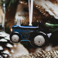 Load image into Gallery viewer, Station pôle Nord inc. - Décoration pour le sapin Tracteur: Rouge-Station pôle Nord inc.-Evolution Equestrian Co.