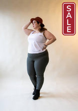 Load image into Gallery viewer, Street & Saddle Bronco Knee Patch Riding Leggings-Clothing-Consignment-Small-Black-Evolution Equestrian Co.