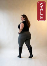 Load image into Gallery viewer, Street & Saddle Bronco Knee Patch Riding Leggings-Clothing-Consignment-Small-Black-Evolution Equestrian Co.