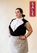 Load image into Gallery viewer, Street & Saddle Milton Menasco | Victory Gallop Sleeveless Equestrian Top-Riding Shirts-Consignment-Large-Black-Evolution Equestrian Co.