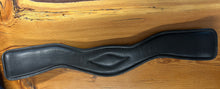 Load image into Gallery viewer, Total Saddle Fit Shoulder Fit Relief Dressage Girth 26"-English Girth-Consignment-Evolution Equestrian Co.