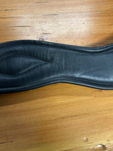 Load image into Gallery viewer, Total Saddle Fit Shoulder Fit Relief Dressage Girth 26"-English Girth-Consignment-Evolution Equestrian Co.