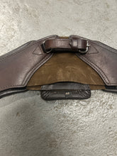 Load image into Gallery viewer, Total Saddle Fit StretchTec Shoulder Relief Girth 48"-English Girth-Consignment-Evolution Equestrian Co.