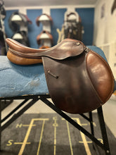 Load image into Gallery viewer, 15-3/4&quot; Pessoa Pony Saddle
