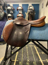 Load image into Gallery viewer, 15-3/4&quot; Pessoa Pony Saddle
