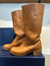 Load image into Gallery viewer, Frye Women’s Campus 14L Boots – 7.5M
