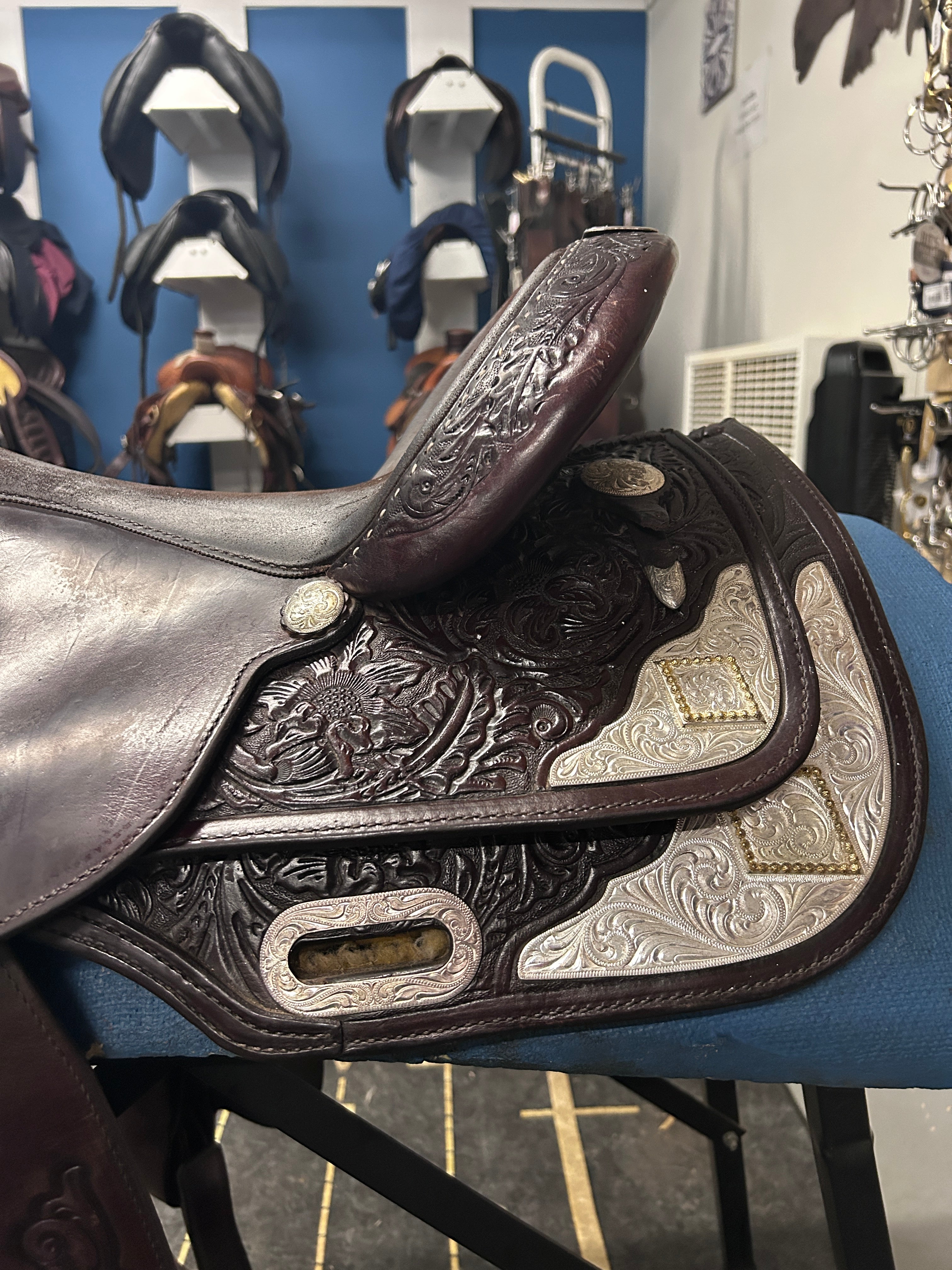 16"Circle Y Equitation Western Saddle