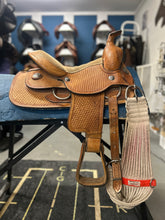 Load image into Gallery viewer, 12&quot; Alamo Saddlery Kids Western Saddle
