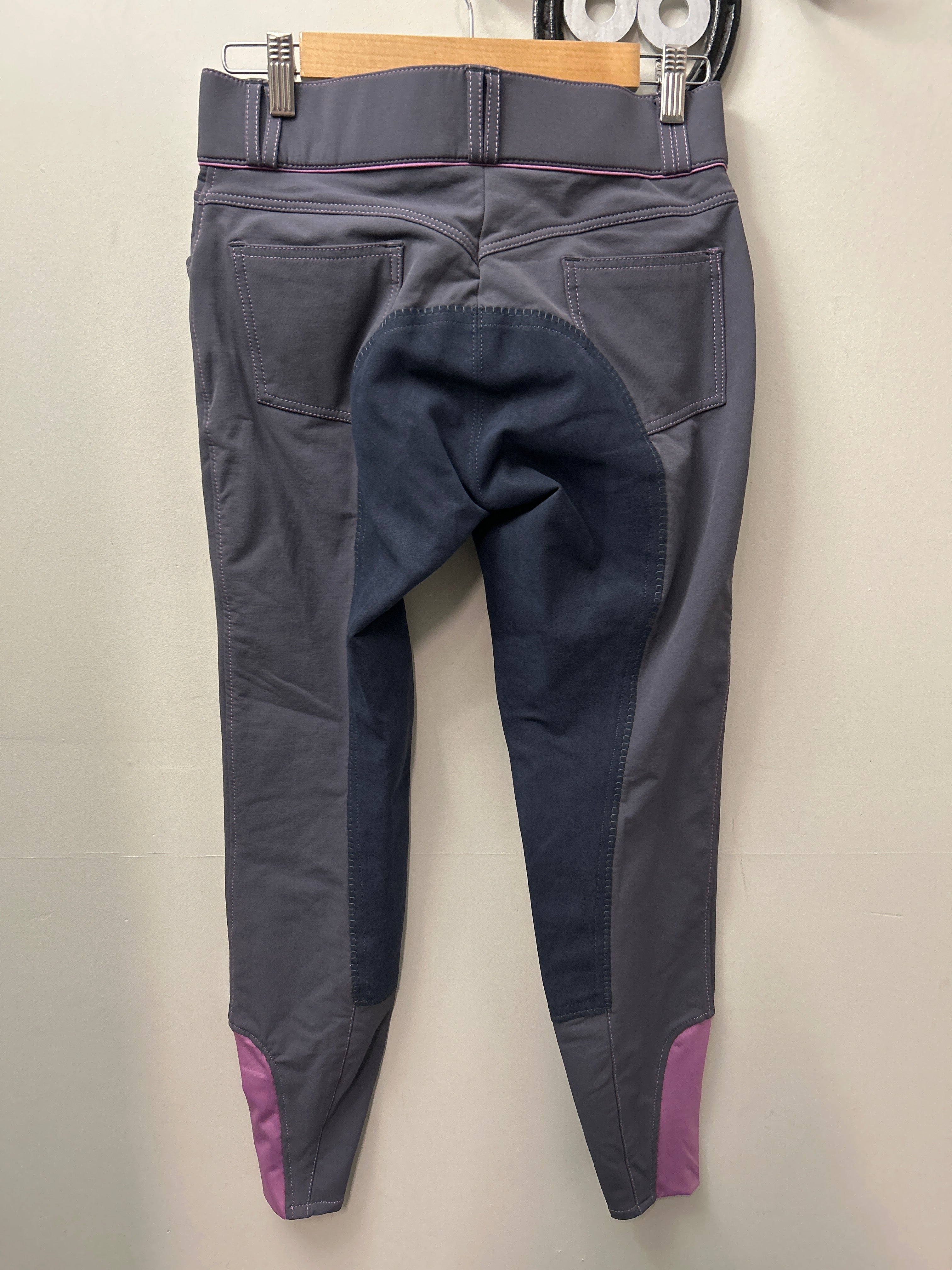 Elation Platinum Grey and Pink Full Seat 28