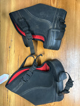 Load image into Gallery viewer, Shires Westropp Hock Boots

