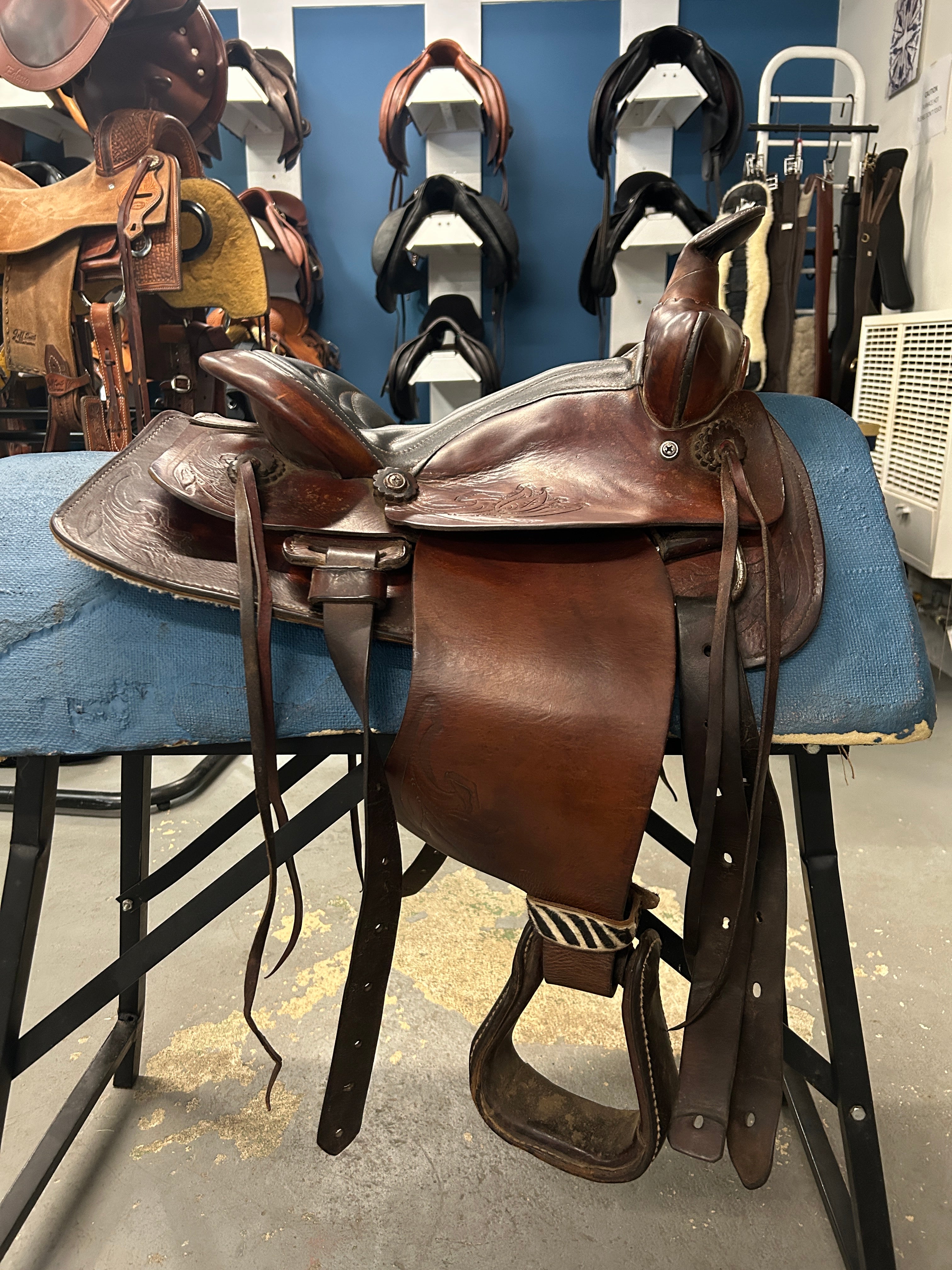 Vintage_Kids_Western_Saddle