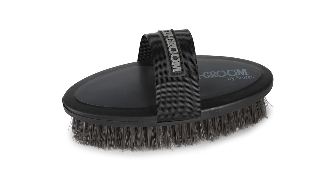 Shires EZI-Groom Grip Body Brush