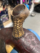 Load image into Gallery viewer, 14&quot; Circle Y Martha Josey Barrel Saddle-Saddle-Consignment-Evolution Equestrian Co.

