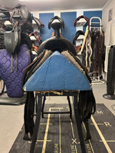 Load image into Gallery viewer, 15&quot; Big Horn Arab Saddle-Saddle-Consignment-Evolution Equestrian Co.
