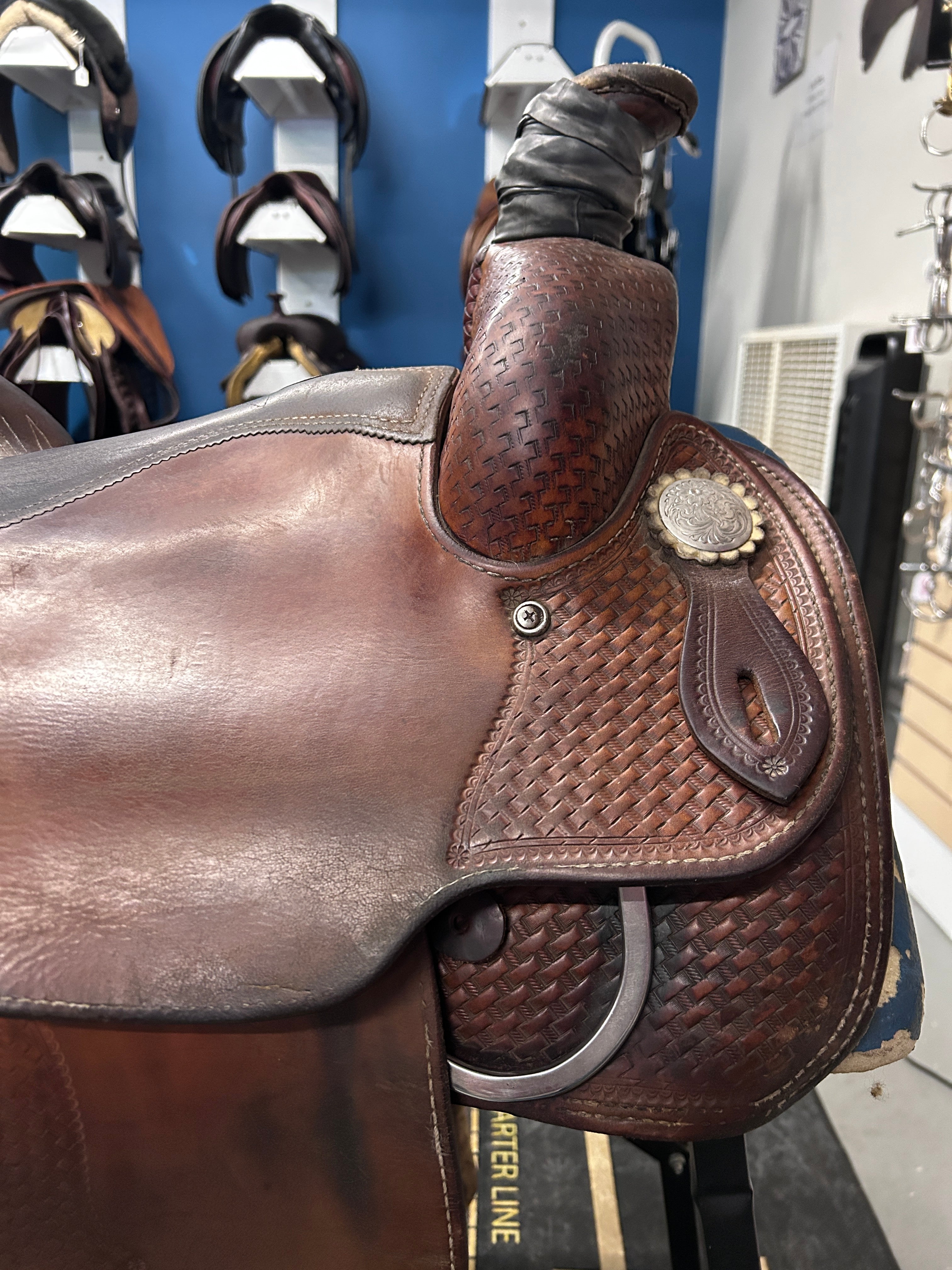 15" Crates Mike Beers Team Roper Western Saddle-Saddle-Consignment-Evolution Equestrian Co.