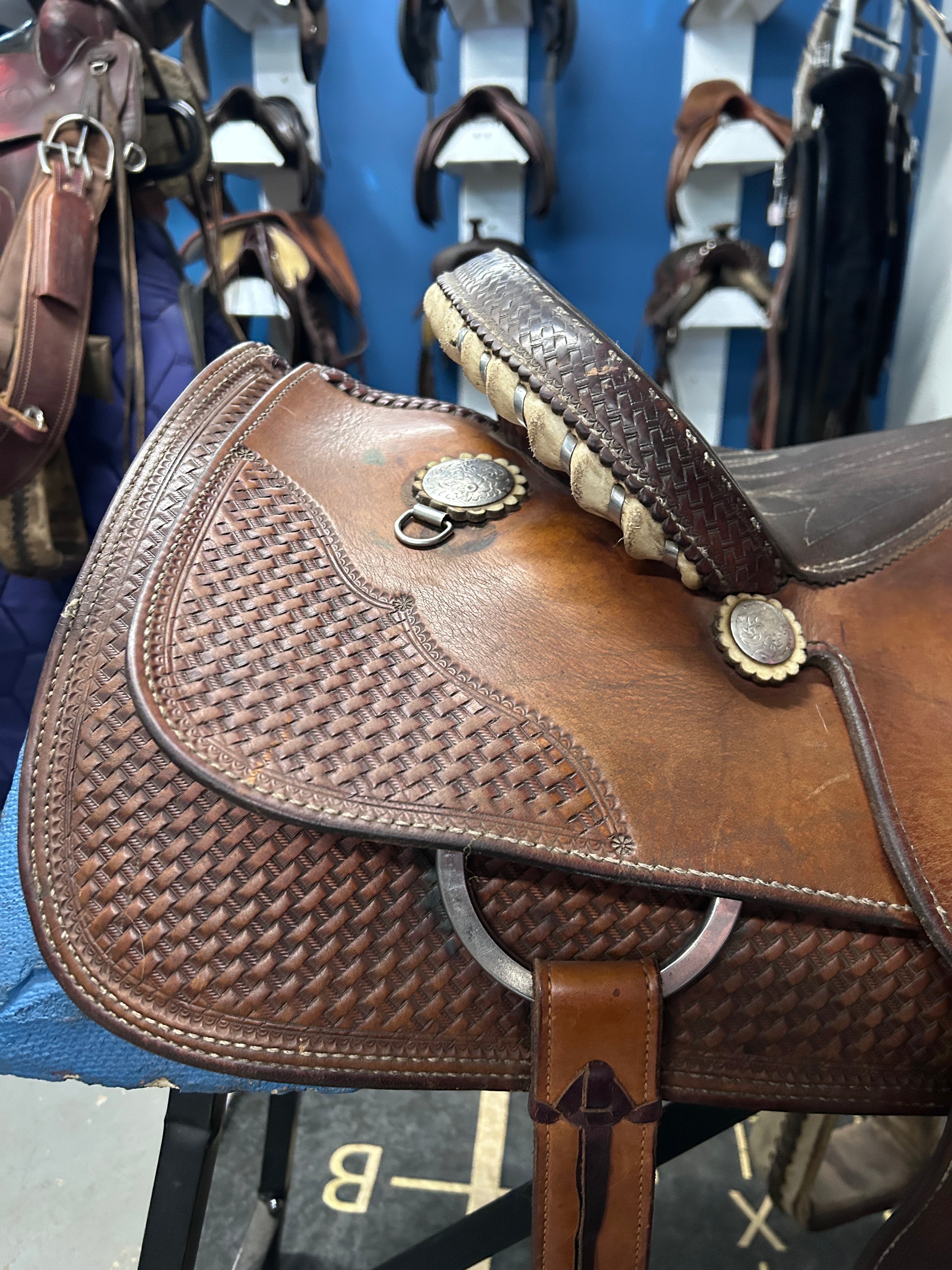 15" Crates Mike Beers Team Roper Western Saddle-Saddle-Consignment-Evolution Equestrian Co.