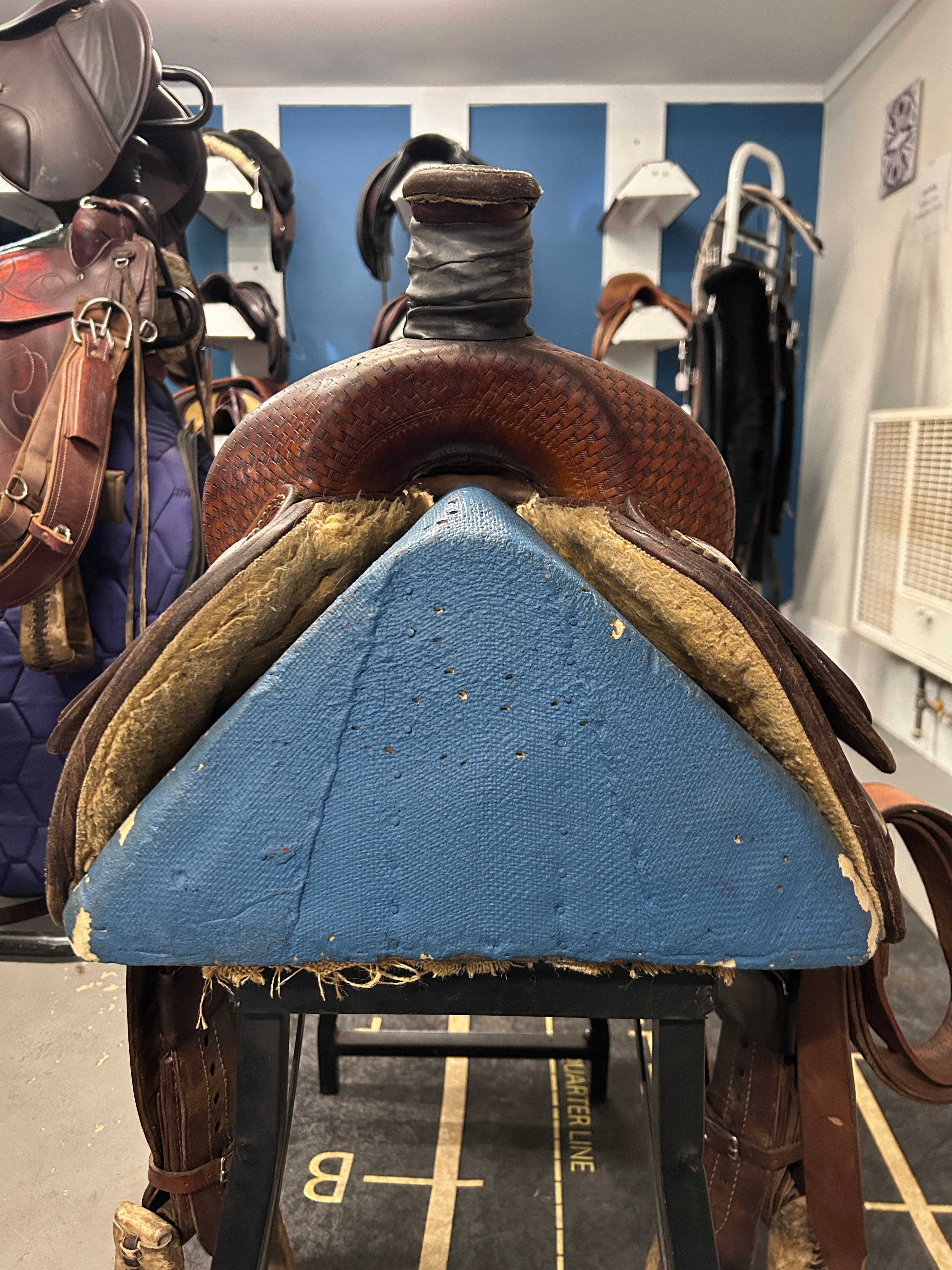 15" Crates Mike Beers Team Roper Western Saddle-Saddle-Consignment-Evolution Equestrian Co.
