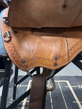 Load image into Gallery viewer, 15” Riders Choice Western Barrel Saddle-Saddle-Consignment-Evolution Equestrian Co.
