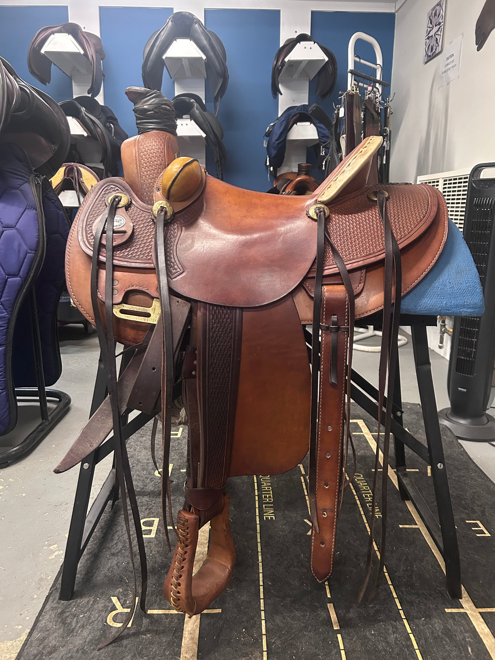 15.5" American Saddlery Mastercraft Roper-Saddle-Consignment-Evolution Equestrian Co.