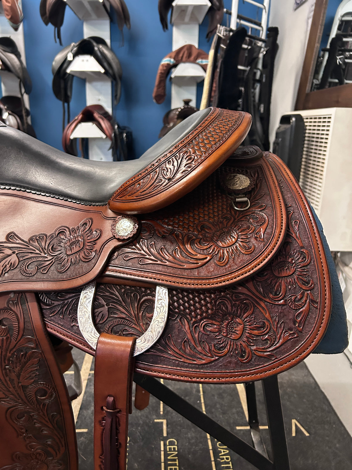 15.5" Continental Western Saddle-Saddle-Consignment-Evolution Equestrian Co.