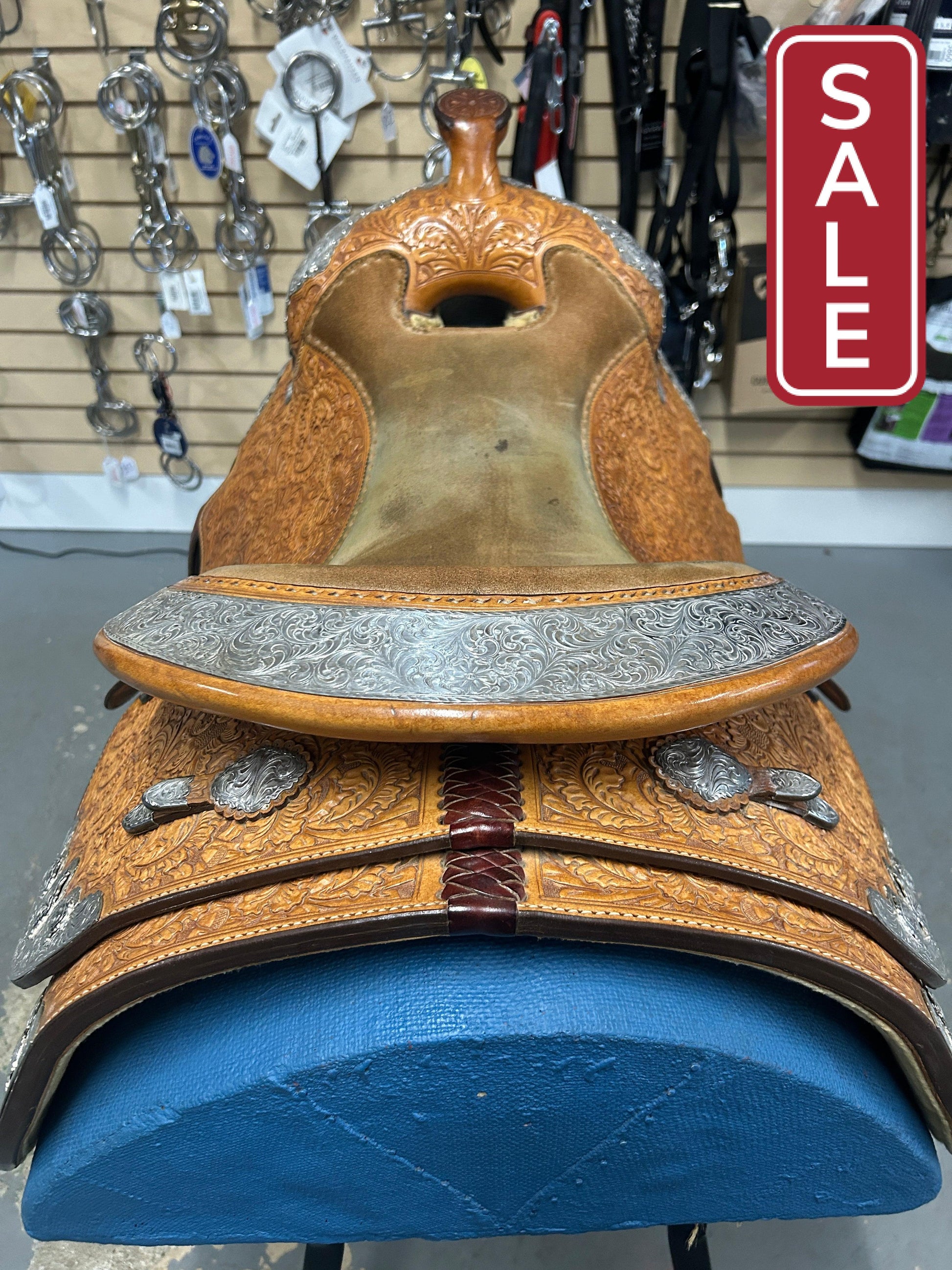 16.5" Custom Blue Ribbon Western Show Saddle-Saddle-Consignment-Evolution Equestrian Co.