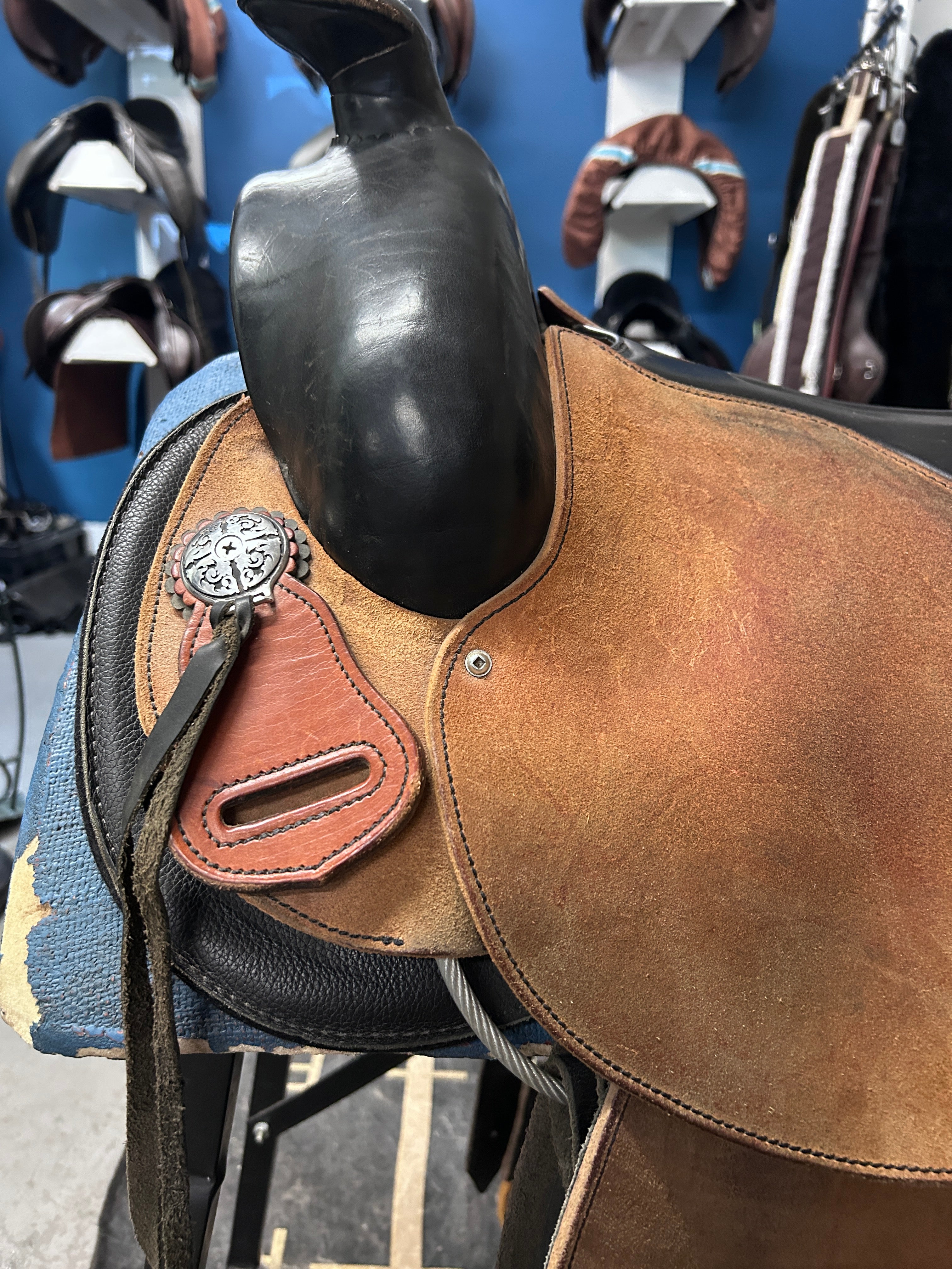 15.5" EZ-Fit Custom Western Saddle-Saddle-Consignment-Evolution Equestrian Co.