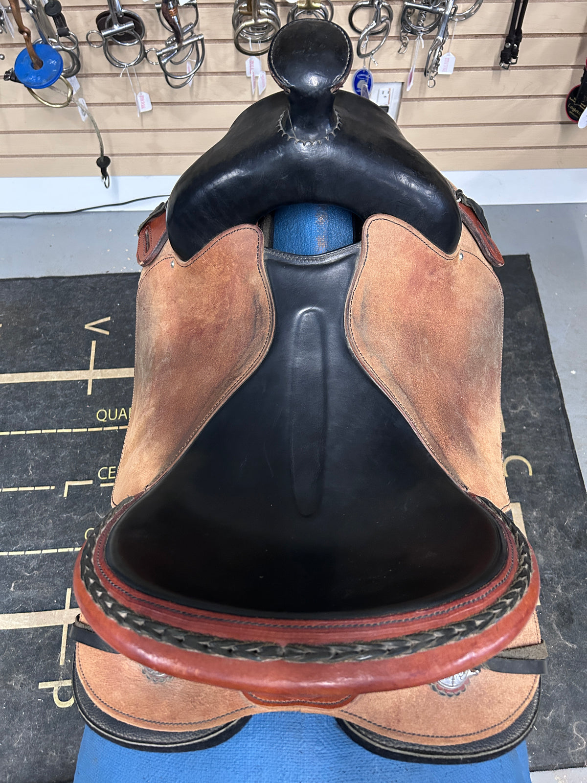 15.5" EZ-Fit Custom Western Saddle-Saddle-Consignment-Evolution Equestrian Co.