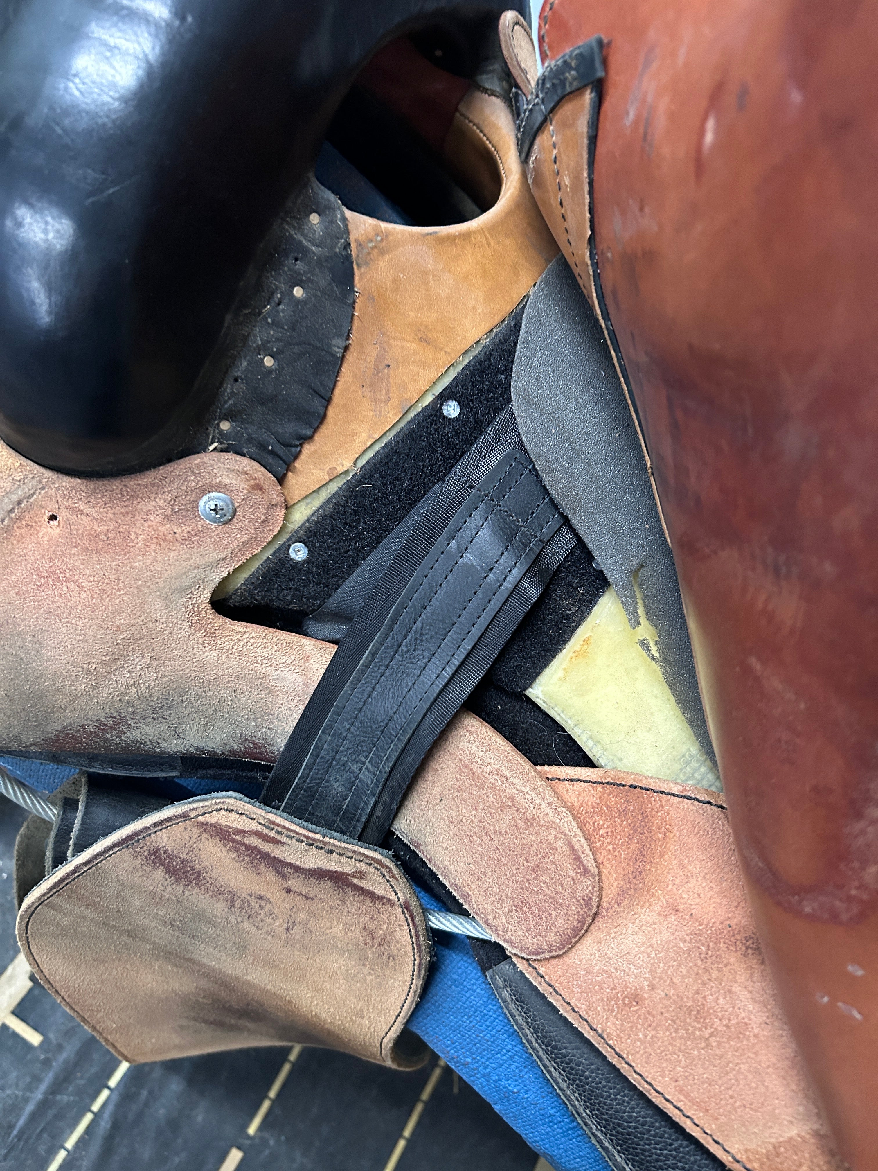 15.5" EZ-Fit Custom Western Saddle-Saddle-Consignment-Evolution Equestrian Co.