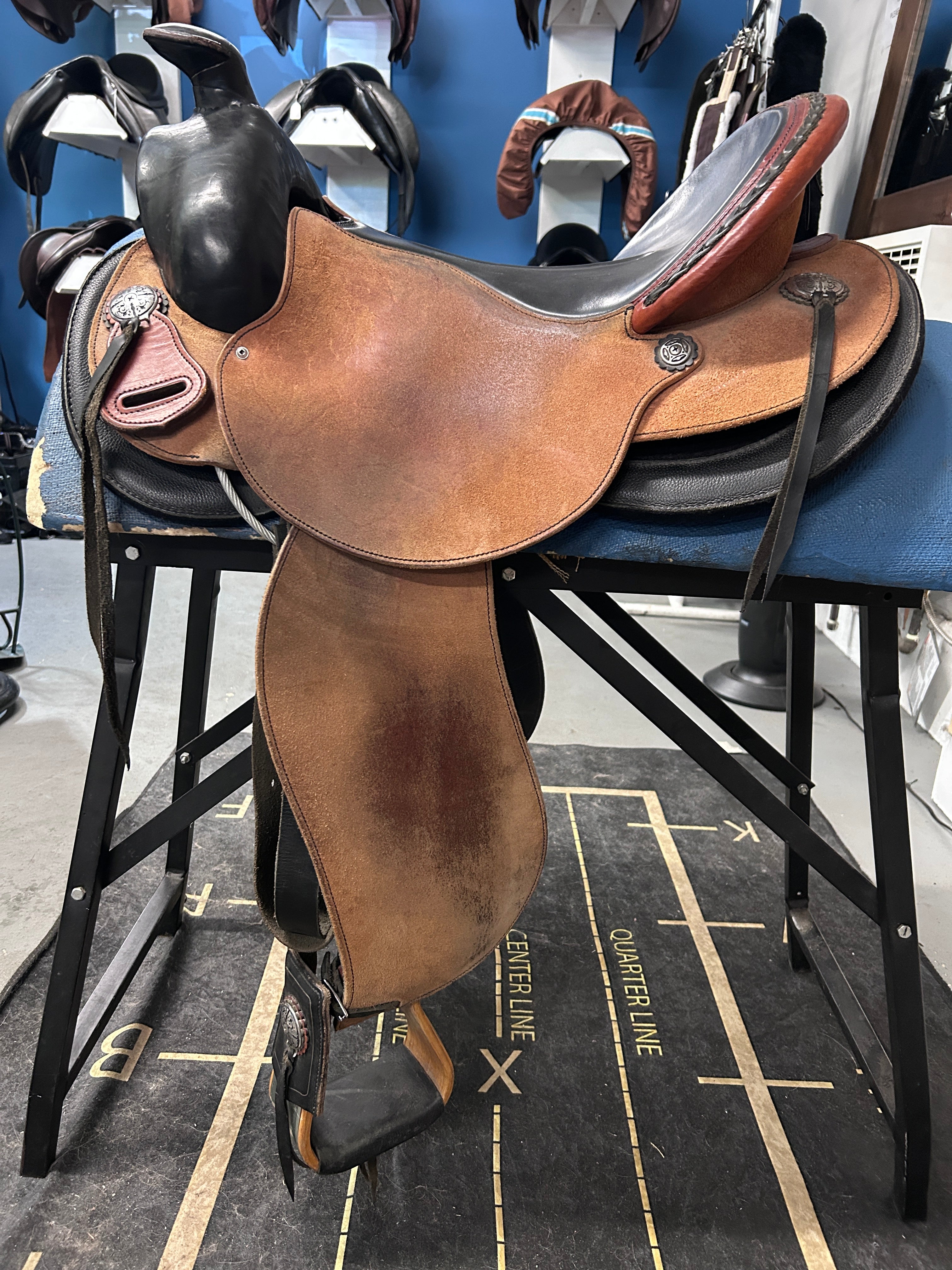 15.5" EZ-Fit Custom Western Saddle-Saddle-Consignment-Evolution Equestrian Co.