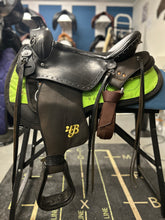 Load image into Gallery viewer, 16&quot; Imus 4 Beat Gaited Western Saddle-Saddle-Consignment-Evolution Equestrian Co.
