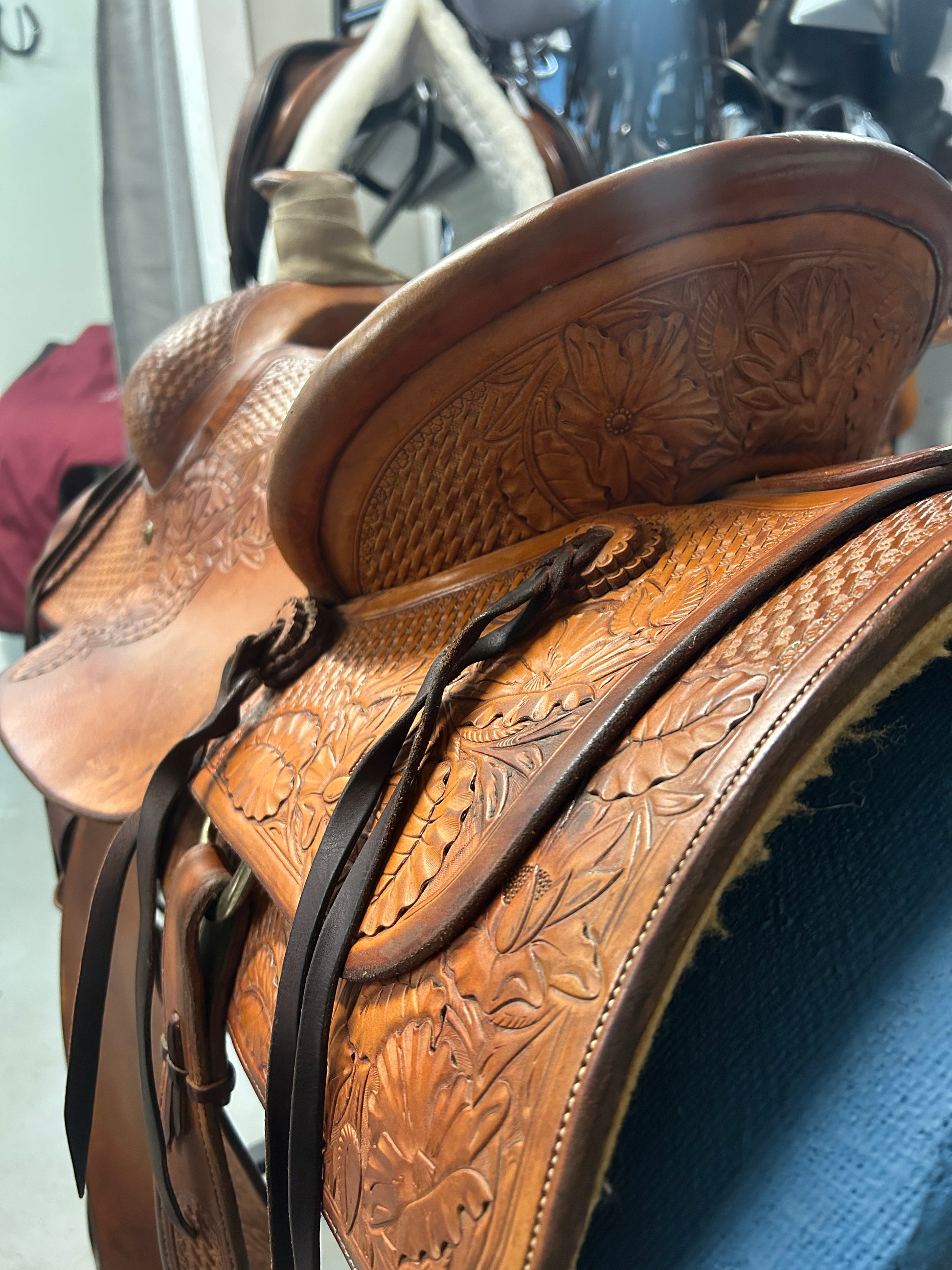 16" Ross Ellas Custom Western Saddle-Saddle-Consignment-Evolution Equestrian Co.