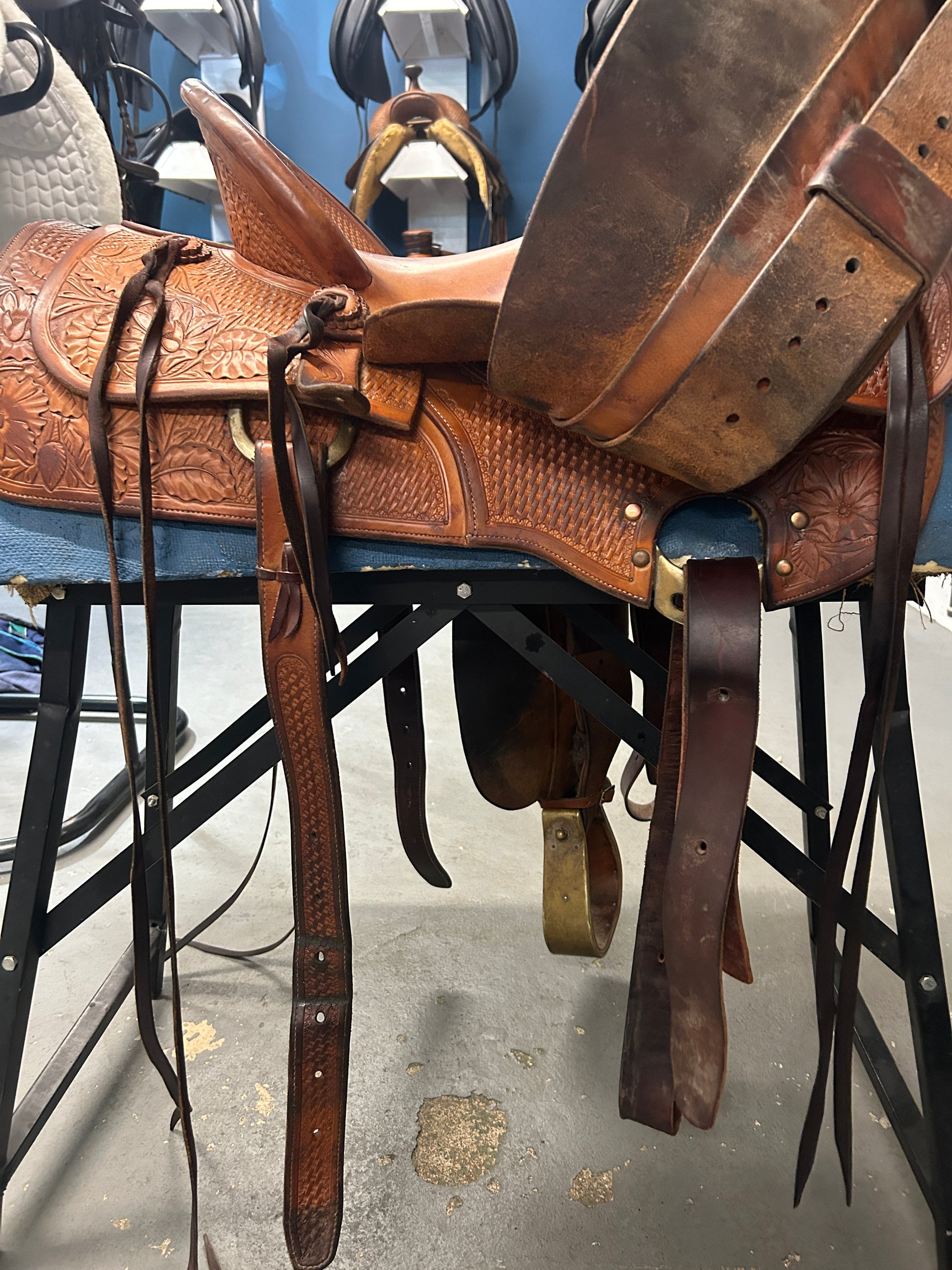 16" Ross Ellas Custom Western Saddle-Saddle-Consignment-Evolution Equestrian Co.