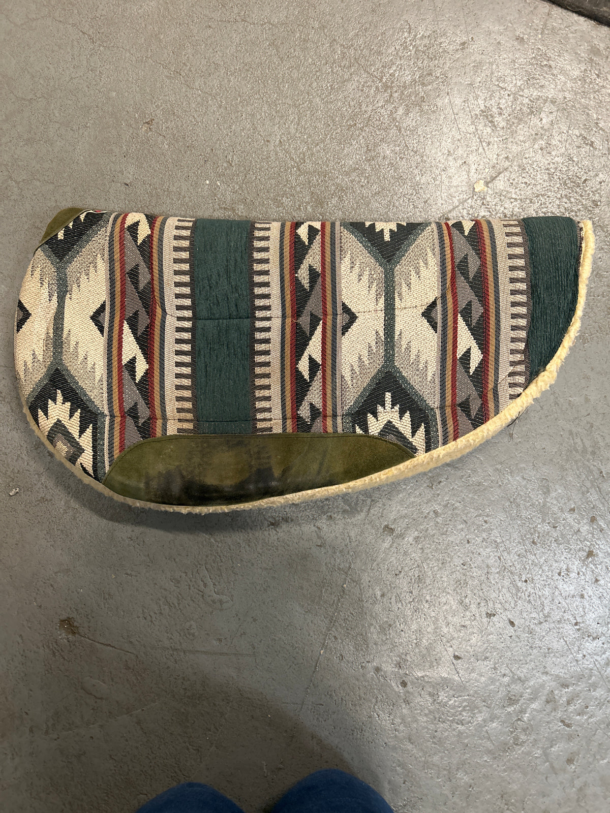 Reinsman Round Skirt Western Saddle Pad